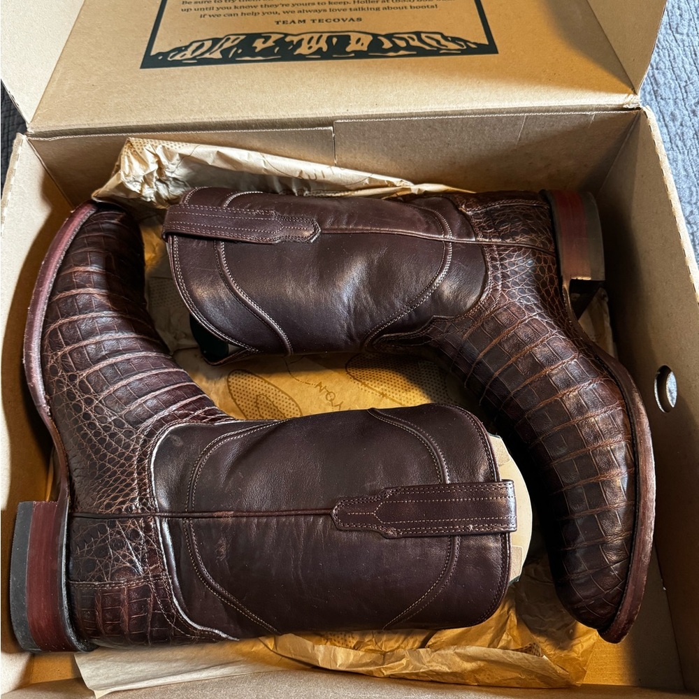 Tecovas The Cole Mahogany Caiman Roper Boots
